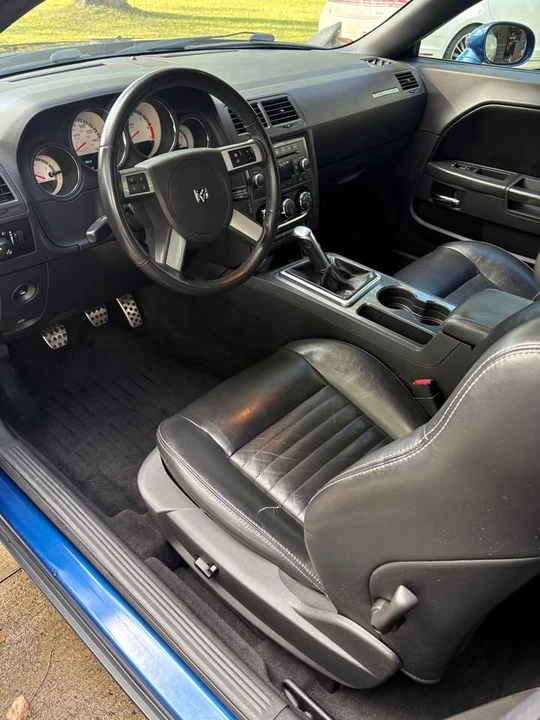 2009 Dodge Challenger 3rd Gen - Image 7 of 16