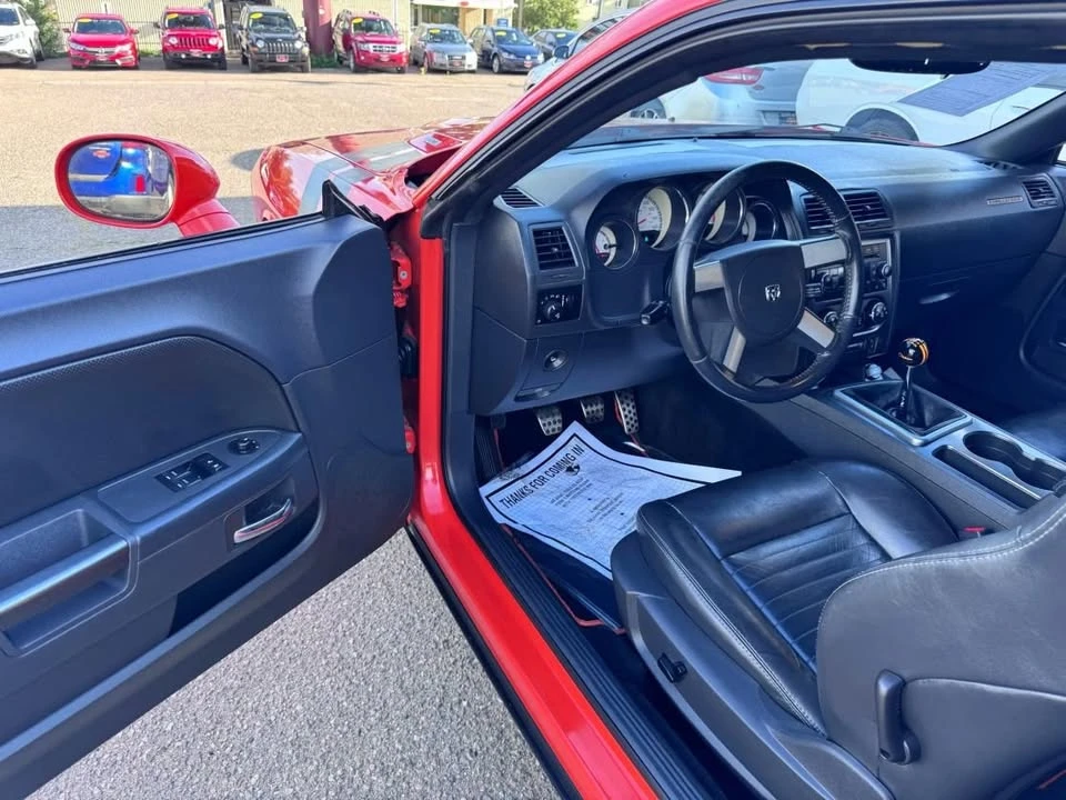 2009 Dodge Challenger 3rd Gen - Image 11 of 20