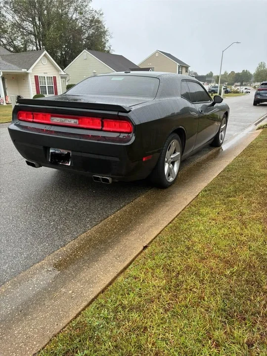 2009 Dodge Challenger 3rd Gen - Image 4 of 10