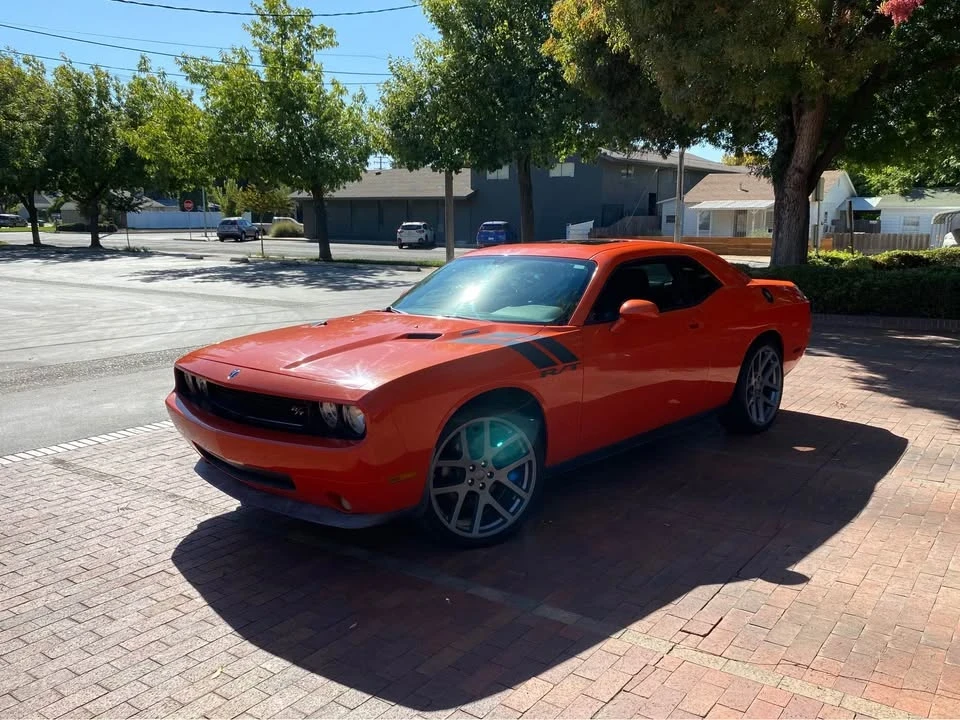 2009 Dodge Challenger 3rd Gen - Image 6 of 8