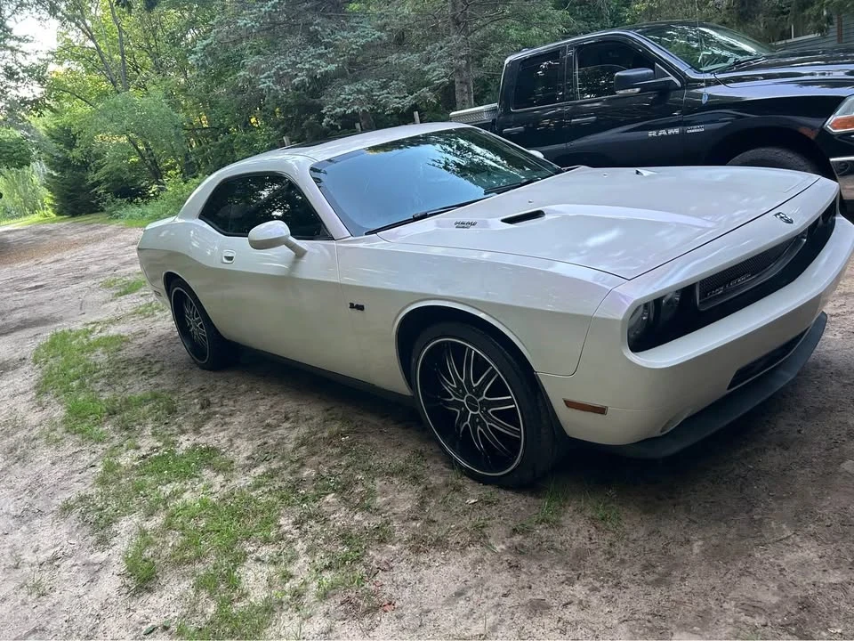 2009 Dodge Challenger 3rd Gen - Image 6 of 9