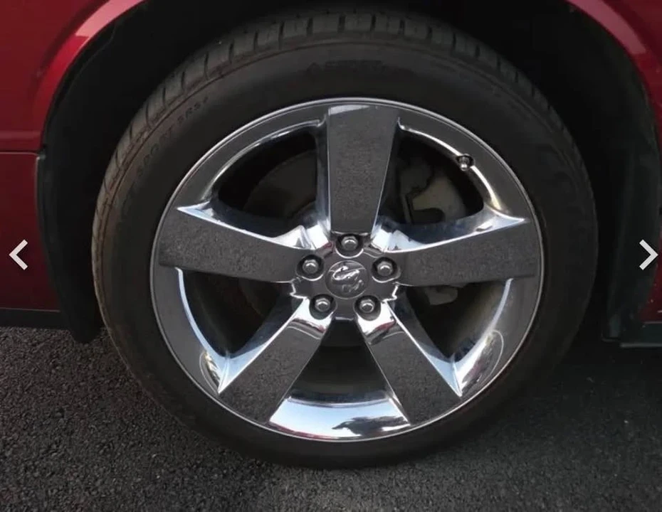 2009 Dodge Challenger 3rd Gen - Image 7 of 12