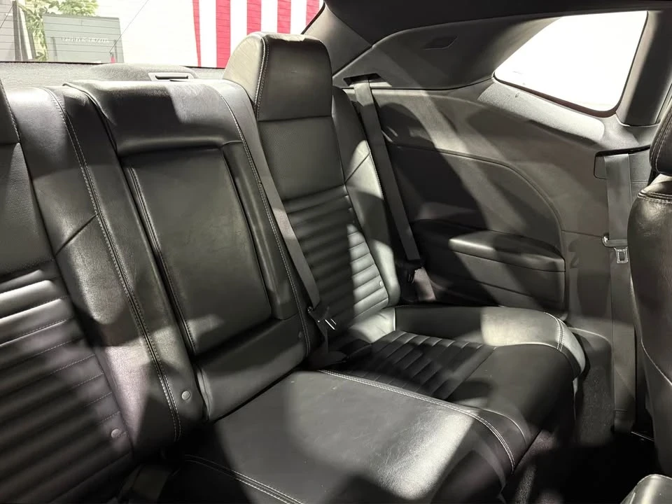 2009 Dodge Challenger 3rd Gen - Image 11 of 12