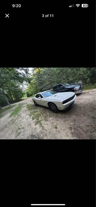 2009 Dodge Challenger 3rd Gen - Image 2 of 9