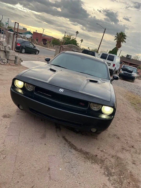 2009 Dodge Challenger 3rd Gen - Image 3 of 5