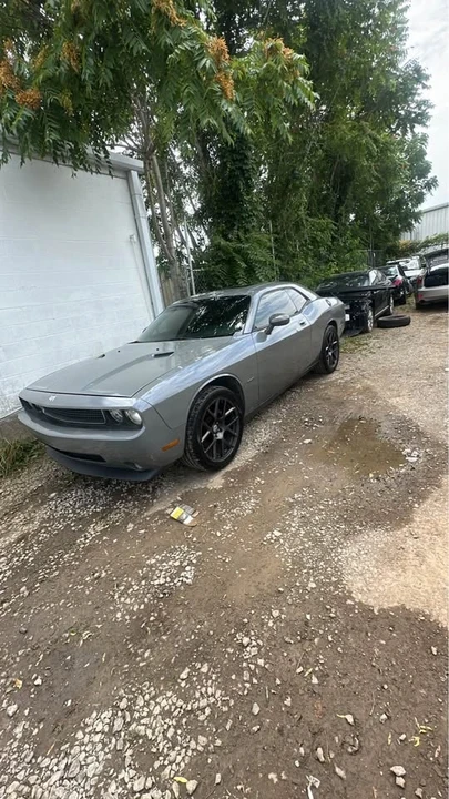 2009 Dodge Challenger 3rd Gen - Image 7 of 12