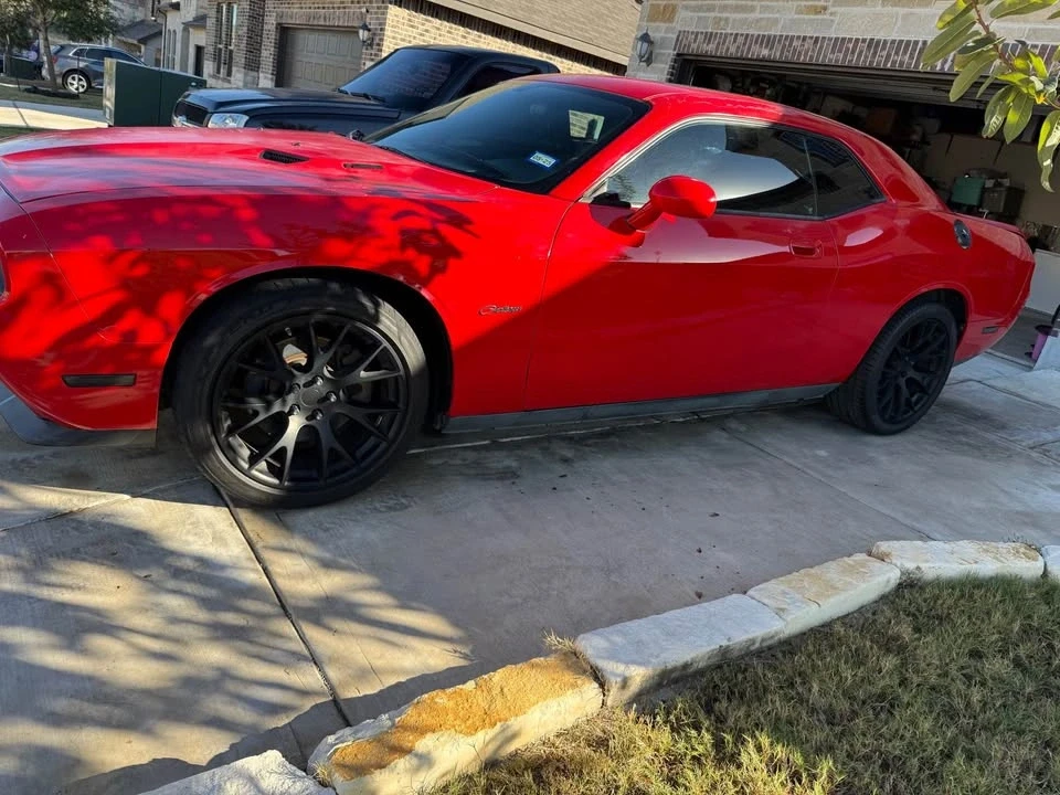 2009 Dodge Challenger 3rd Gen - Image 2 of 11