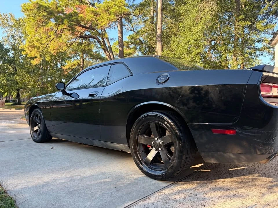 2009 Dodge Challenger 3rd Gen - Image 5 of 14