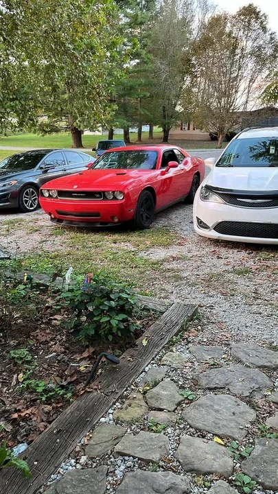 2009 Dodge Challenger 3rd Gen - Image 2 of 7