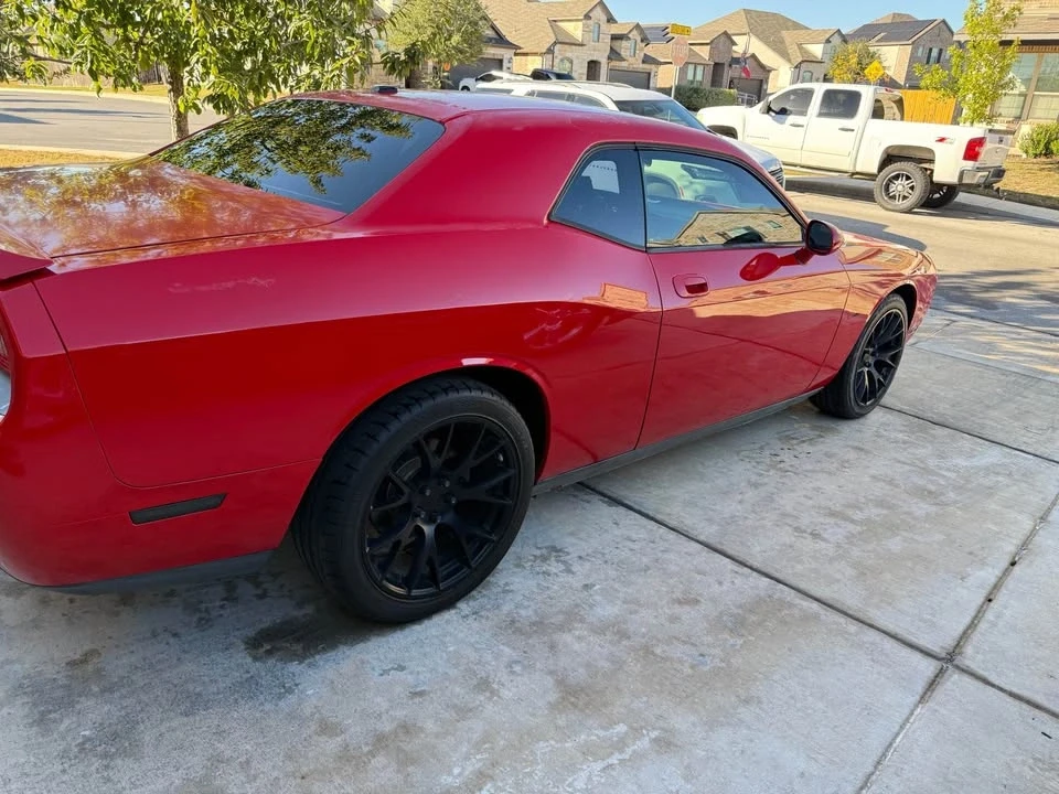 2009 Dodge Challenger 3rd Gen - Image 5 of 11