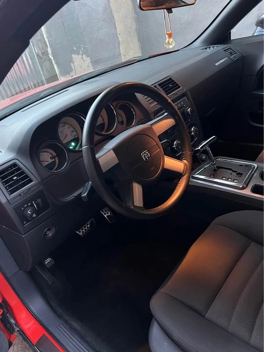 2009 Dodge Challenger 3rd Gen - Image 12 of 14