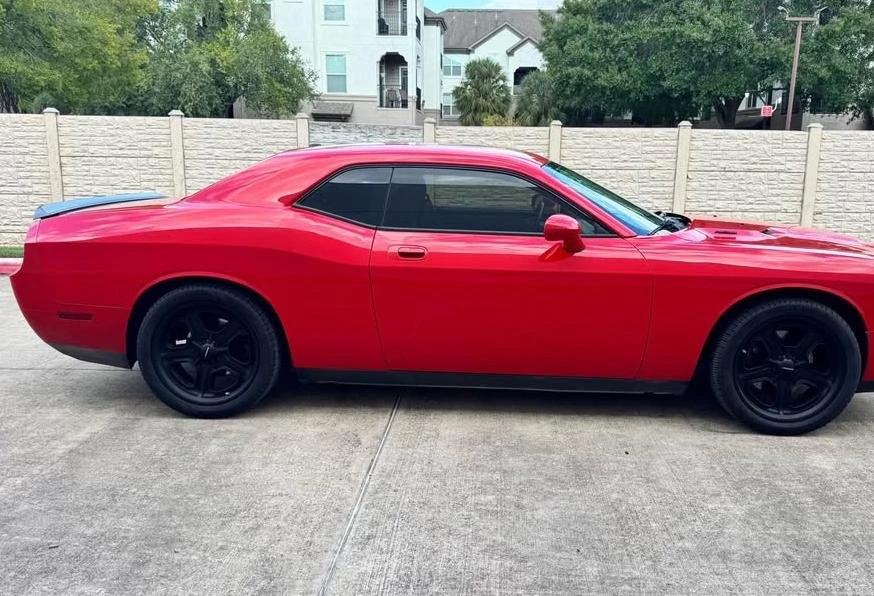 2009 Dodge Challenger 3rd Gen - Image 6 of 20
