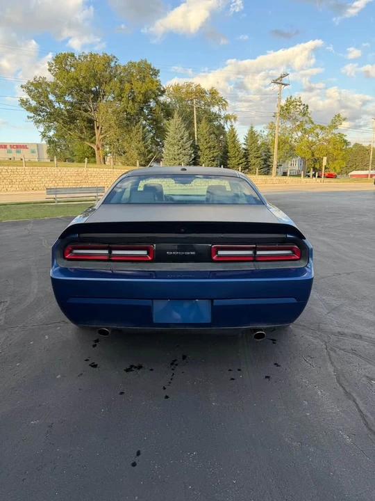 2009 Dodge Challenger 3rd Gen - Image 3 of 15