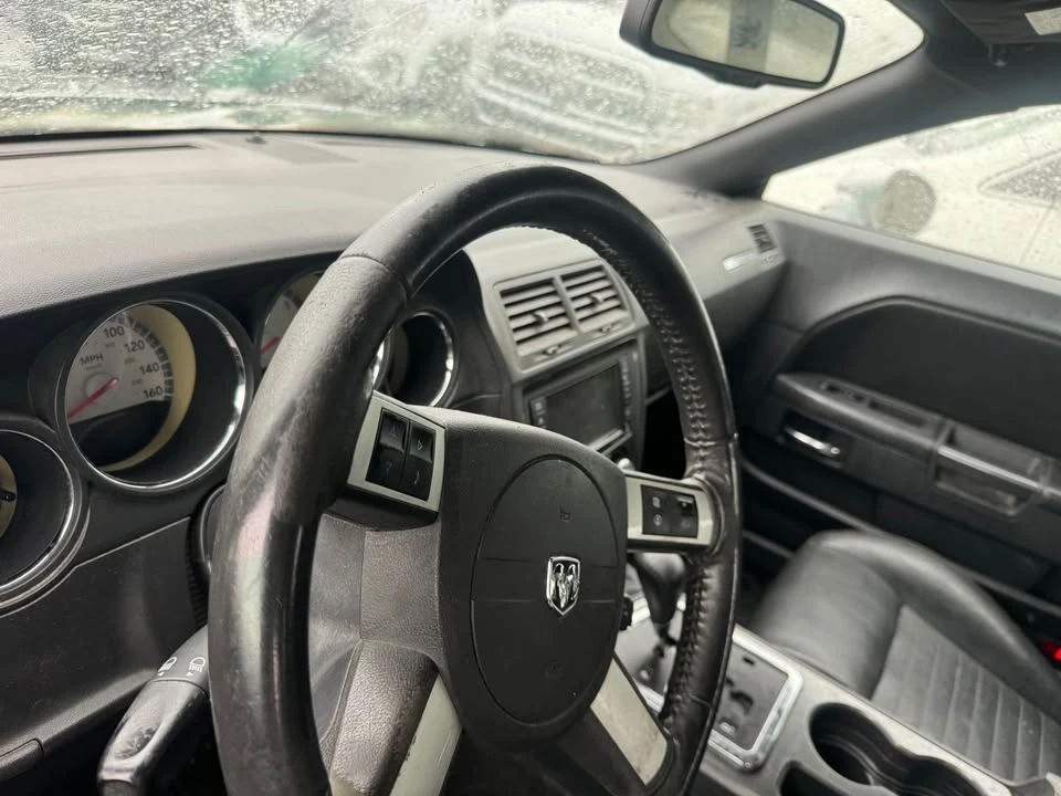 2009 Dodge Challenger 3rd Gen - Image 6 of 6