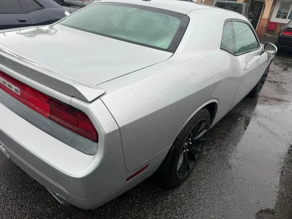 2009 Dodge Challenger 3rd Gen - Image 3 of 6