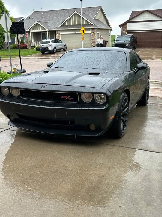 2009 Dodge Challenger 3rd Gen - Image 2 of 2