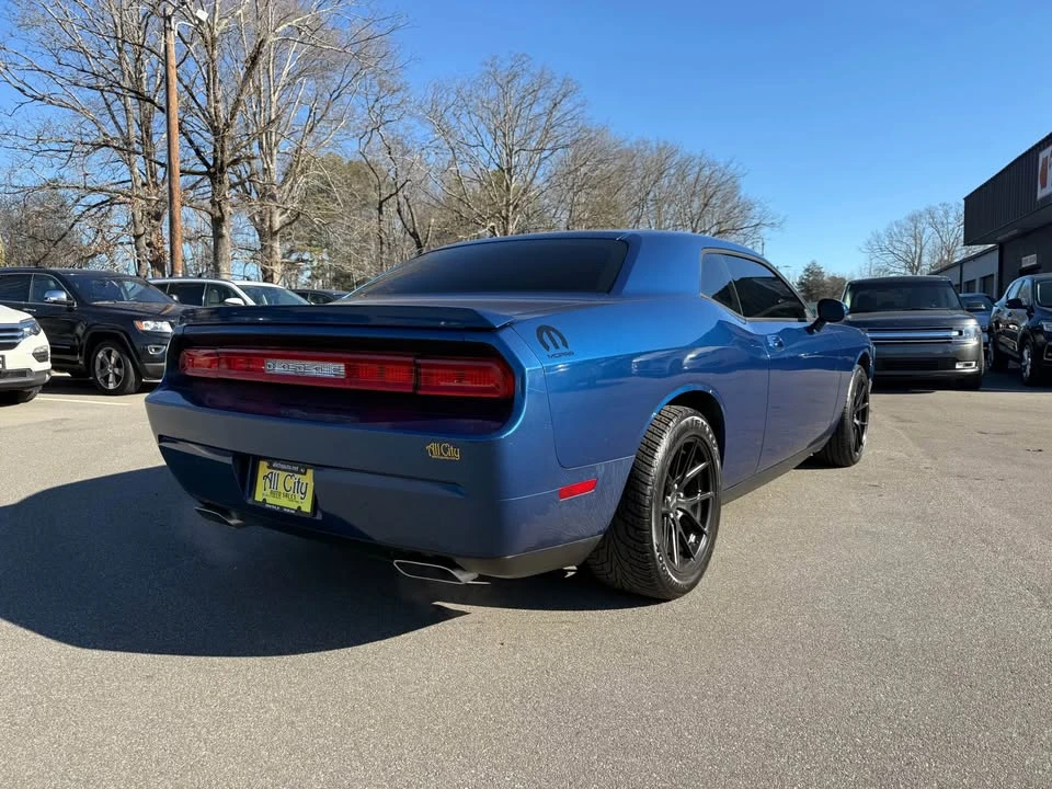 2009 Dodge Challenger 3rd Gen - Image 6 of 19