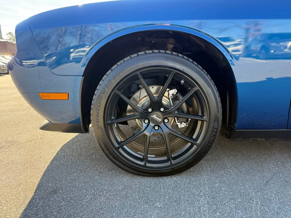 2009 Dodge Challenger 3rd Gen - Image 8 of 19