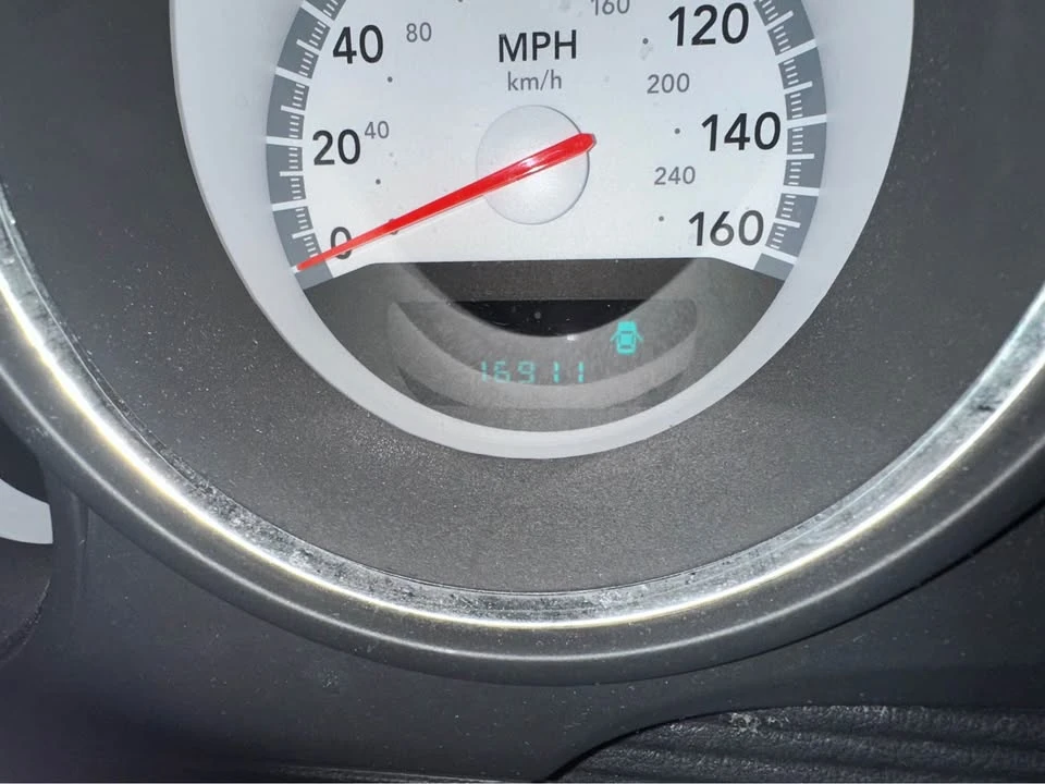2009 Dodge Challenger 3rd Gen - Image 4 of 5