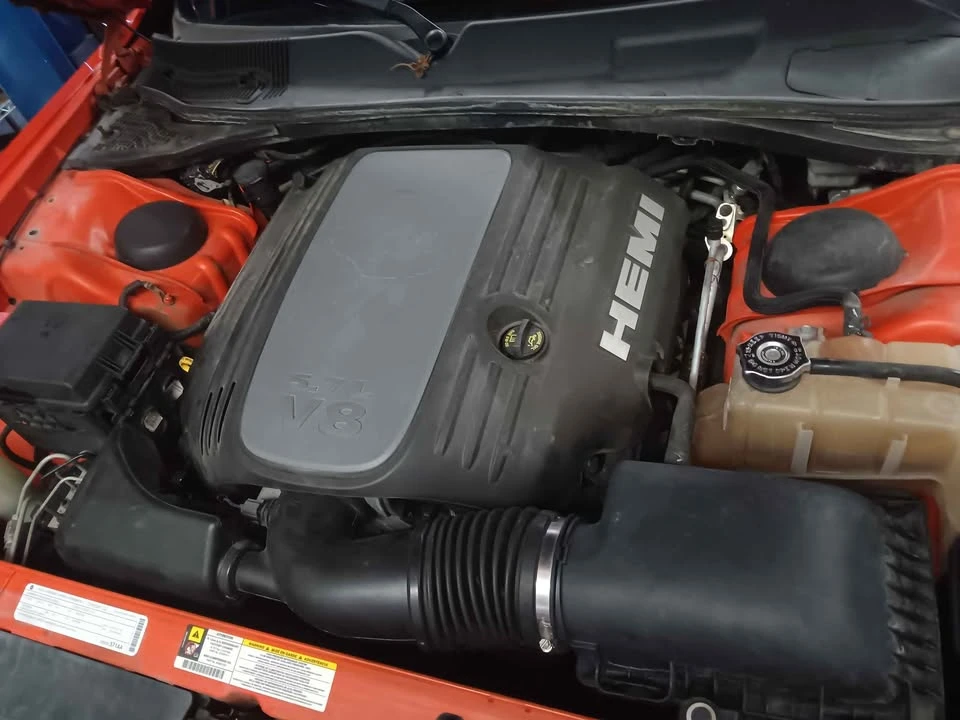 2009 Dodge Challenger 3rd Gen - Image 4 of 5