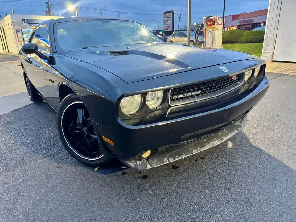 2009 Dodge Challenger 3rd Gen - Image 12 of 18