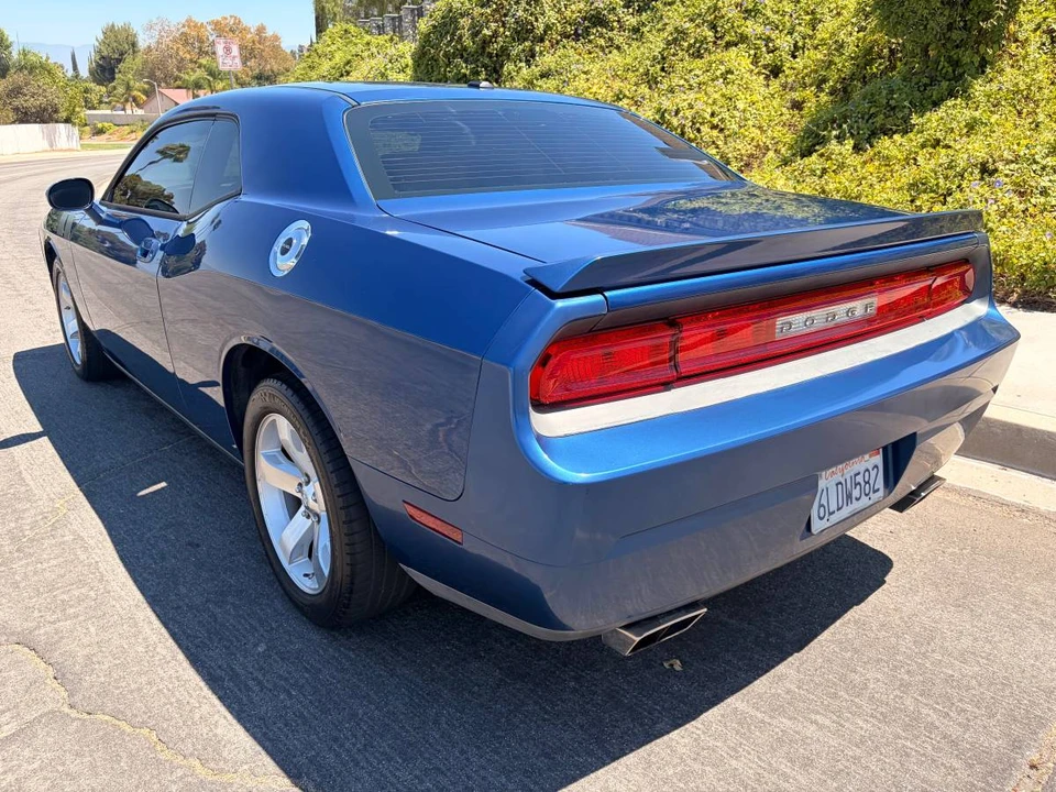 2009 Dodge Challenger 3rd Gen - Image 8 of 14