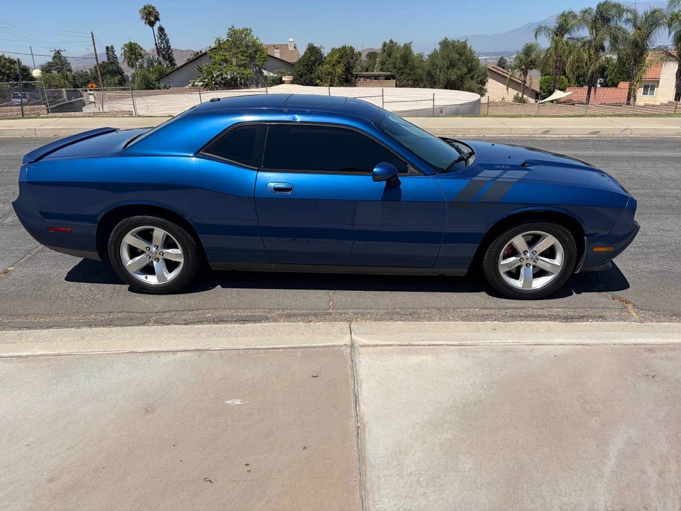 2009 Dodge Challenger 3rd Gen - Image 5 of 14