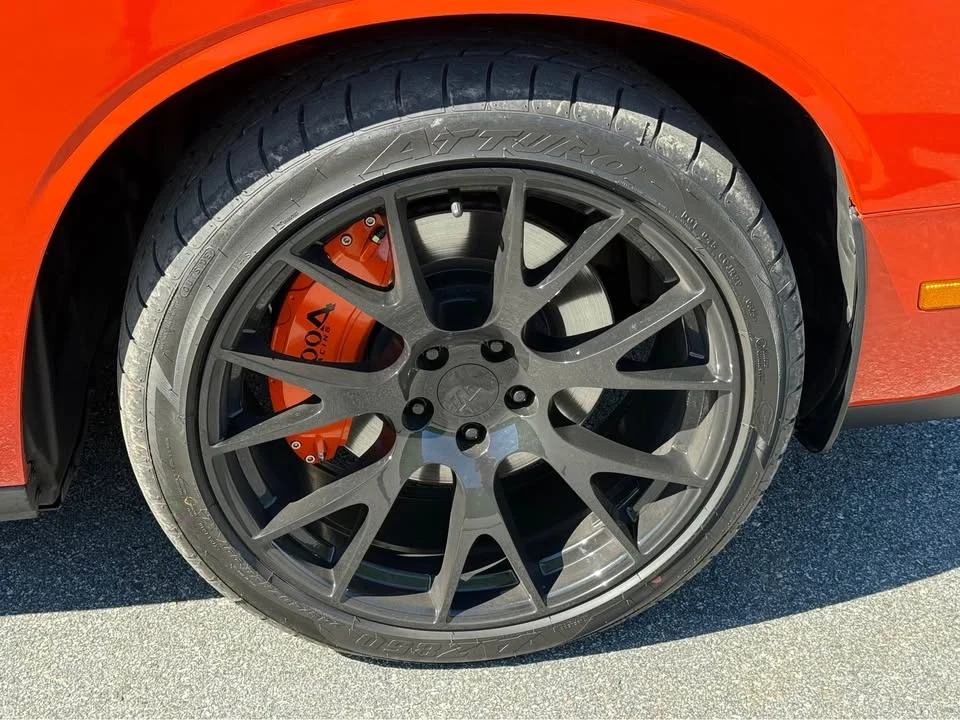 2009 Dodge Challenger 3rd Gen - Image 3 of 13