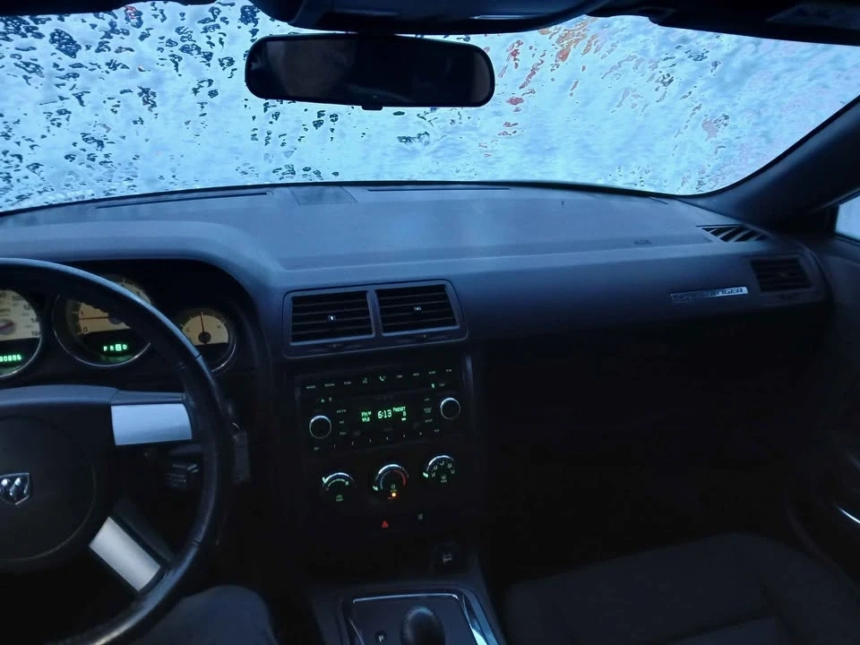 2009 Dodge Challenger 3rd Gen - Image 9 of 13