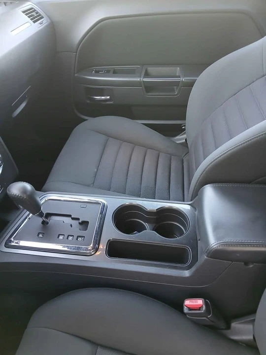 2009 Dodge Challenger 3rd Gen - Image 11 of 13