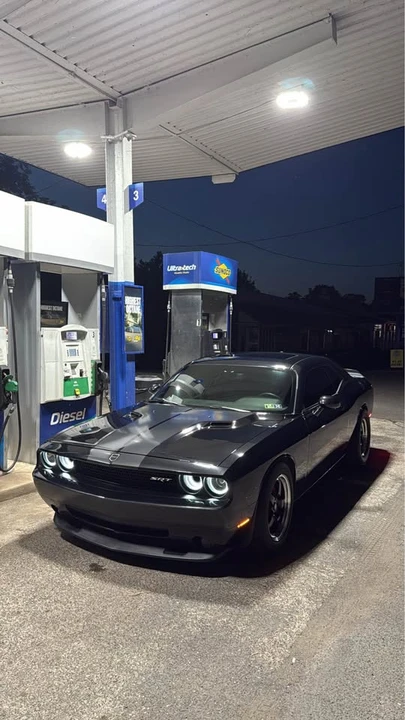 2009 Dodge Challenger SRT8 & 392 3rd Gen - Image 6 of 6