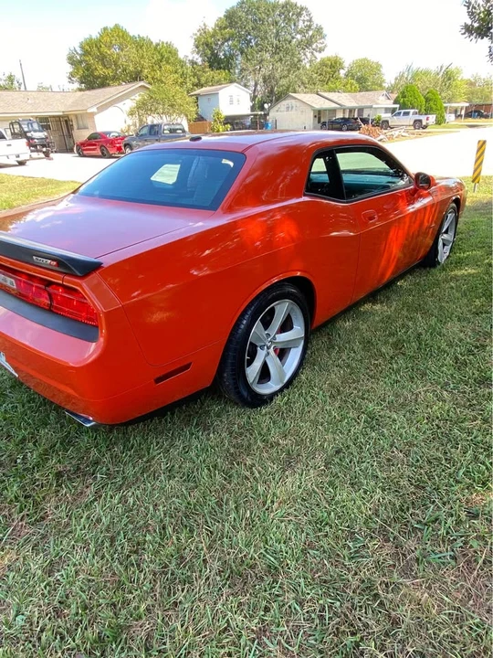 2009 Dodge Challenger SRT8 & 392 3rd Gen - Image 4 of 9