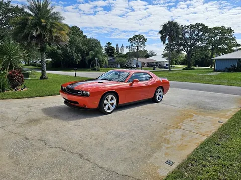 2009 Dodge Challenger SRT8 Core