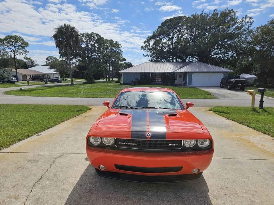 2009 Dodge Challenger SRT8 & 392 3rd Gen - Image 2 of 18
