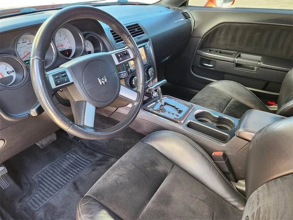 2009 Dodge Challenger SRT8 & 392 3rd Gen - Image 10 of 17
