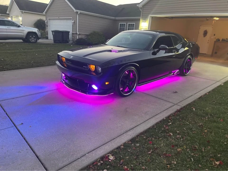 2009 Dodge Challenger SRT8 & 392 3rd Gen - Image 3 of 13
