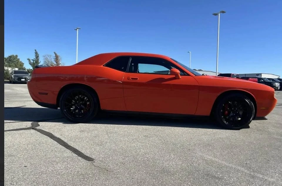 2009 Dodge Challenger SRT8 & 392 3rd Gen - Image 5 of 8