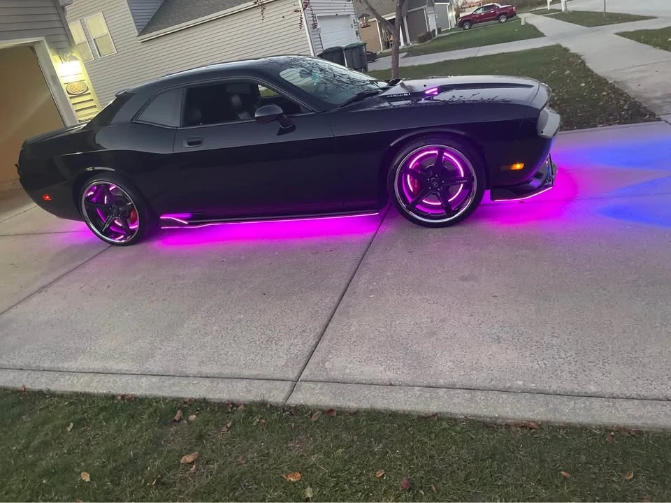 2009 Dodge Challenger SRT8 & 392 3rd Gen - Image 7 of 13