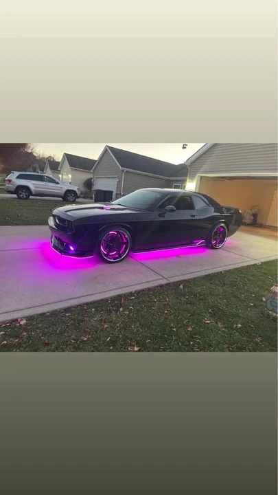 2009 Dodge Challenger SRT8 & 392 3rd Gen - Image 6 of 13