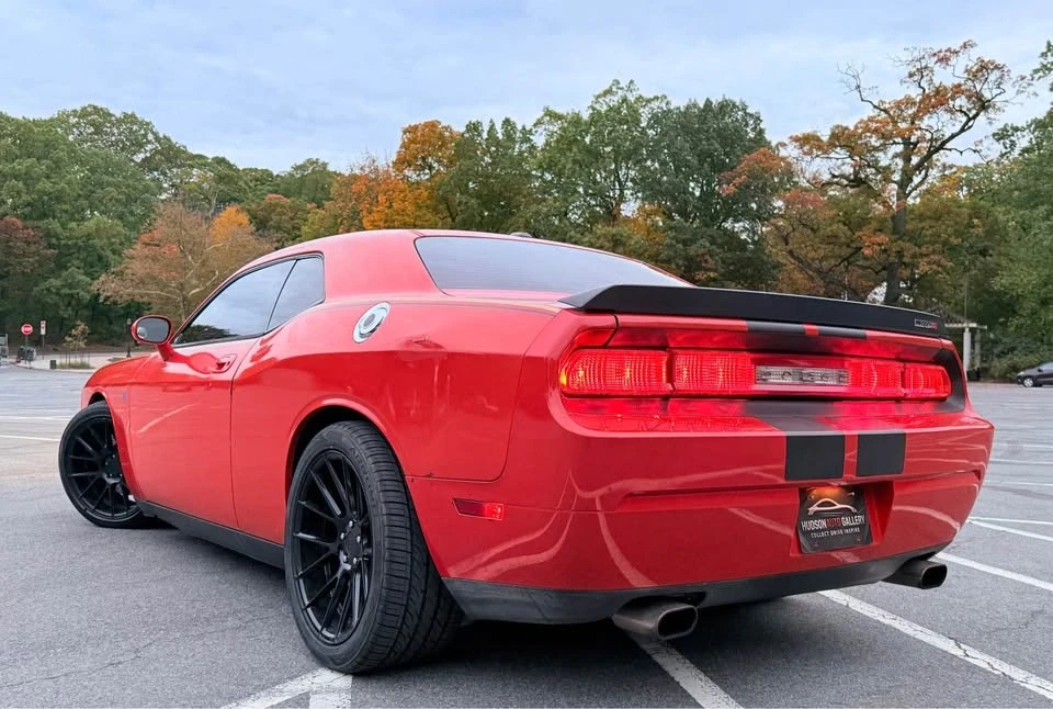 2009 Dodge Challenger SRT8 & 392 3rd Gen - Image 7 of 13