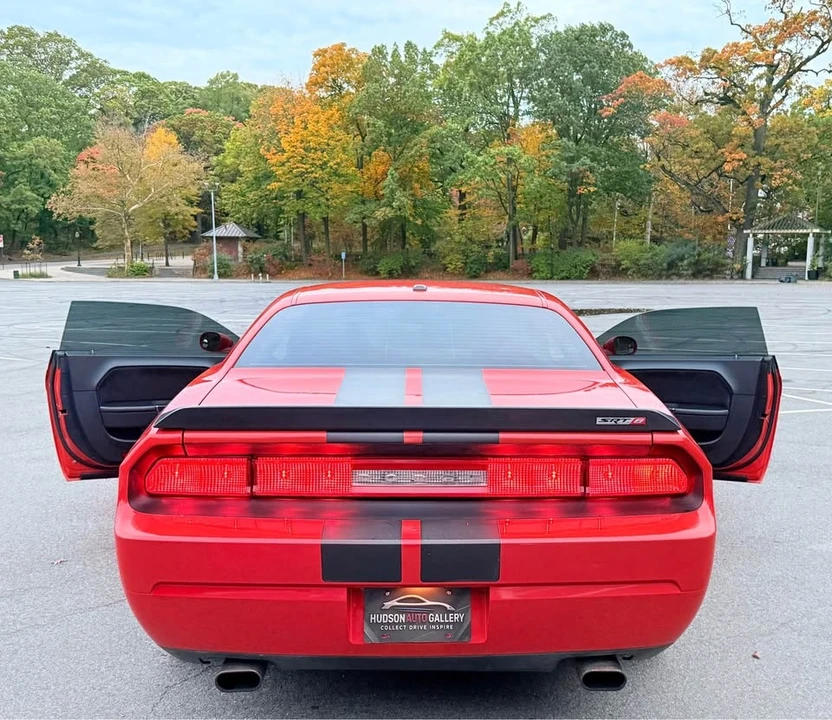 2009 Dodge Challenger SRT8 & 392 3rd Gen - Image 8 of 13