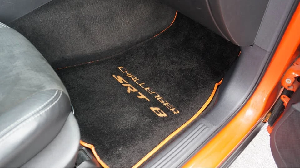 2009 Dodge Challenger SRT8 & 392 3rd Gen - Image 18 of 19