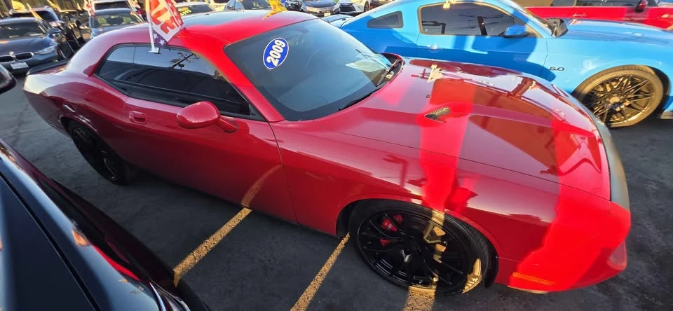 2009 Dodge Challenger SRT8 & 392 3rd Gen - Image 6 of 7