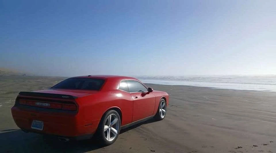 2009 Dodge Challenger SRT8 & 392 3rd Gen - Image 10 of 11