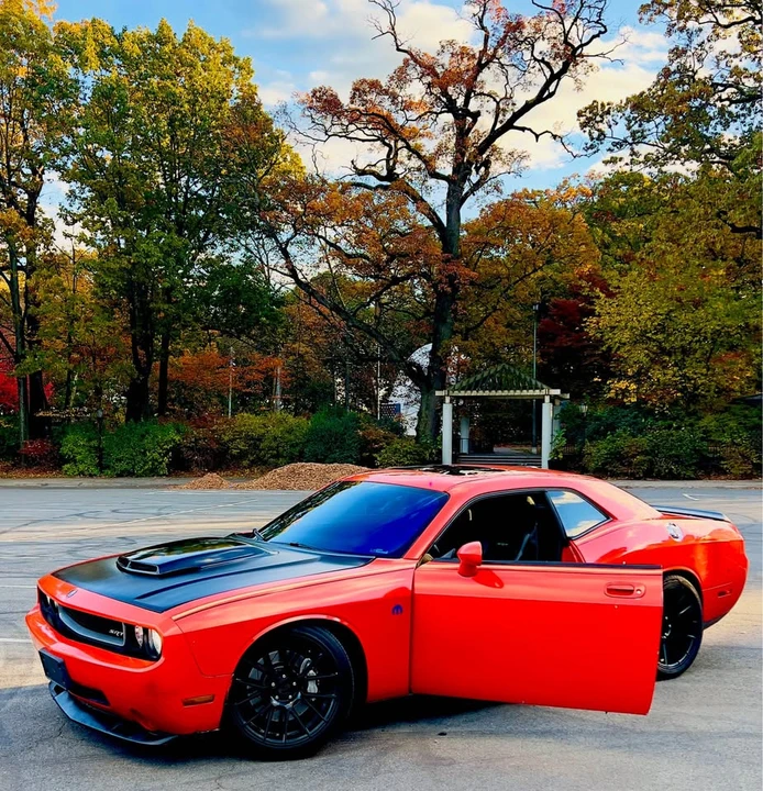2009 Dodge Challenger SRT8 & 392 3rd Gen - Image 14 of 15