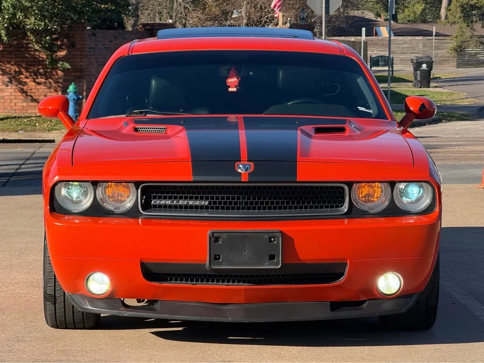 2009 Dodge Challenger SRT8 & 392 3rd Gen - Image 6 of 20