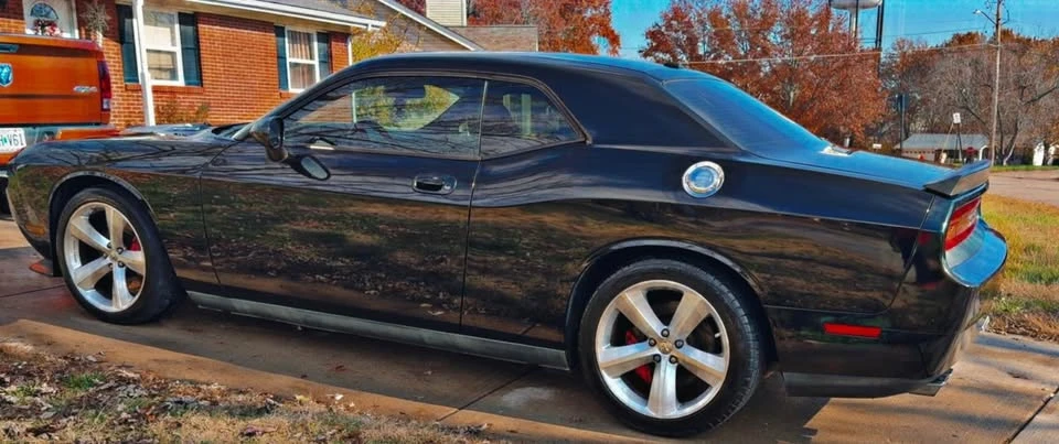 2009 Dodge Challenger SRT8 & 392 3rd Gen - Image 3 of 12