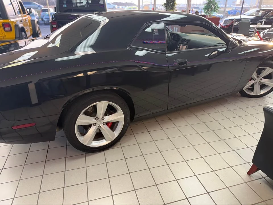 2009 Dodge Challenger SRT8 & 392 3rd Gen - Image 4 of 5