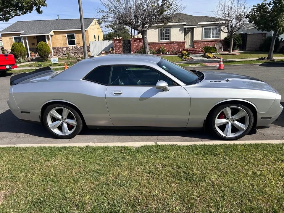 2009 Dodge Challenger SRT8 & 392 3rd Gen - Image 9 of 10