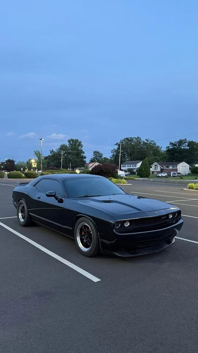 2009 Dodge Challenger SRT8 & 392 3rd Gen - Image 5 of 6